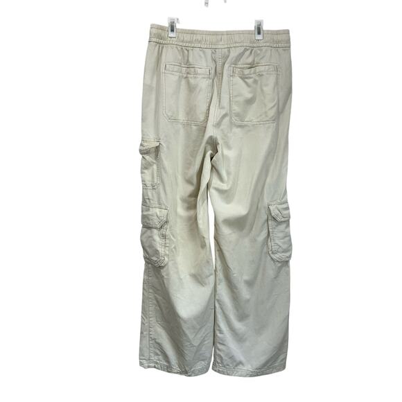 Old Navy Mid Rise Wide Leg Cargo Pants Size M Cream Drawstring Utility - Picture 2 of 8